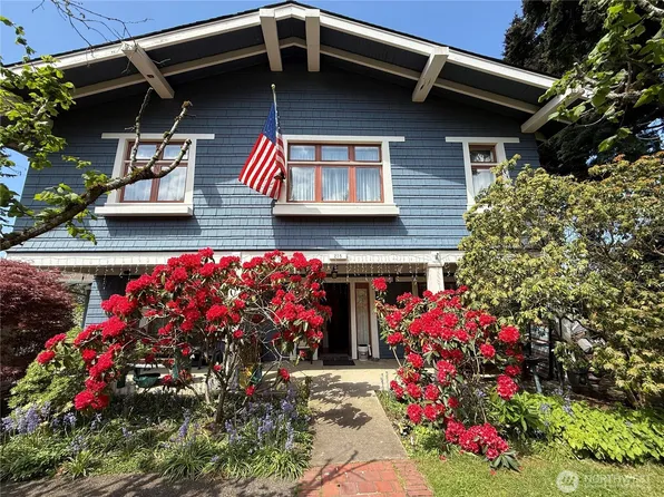 215 N Forest Street, Bellingham, WA 98225