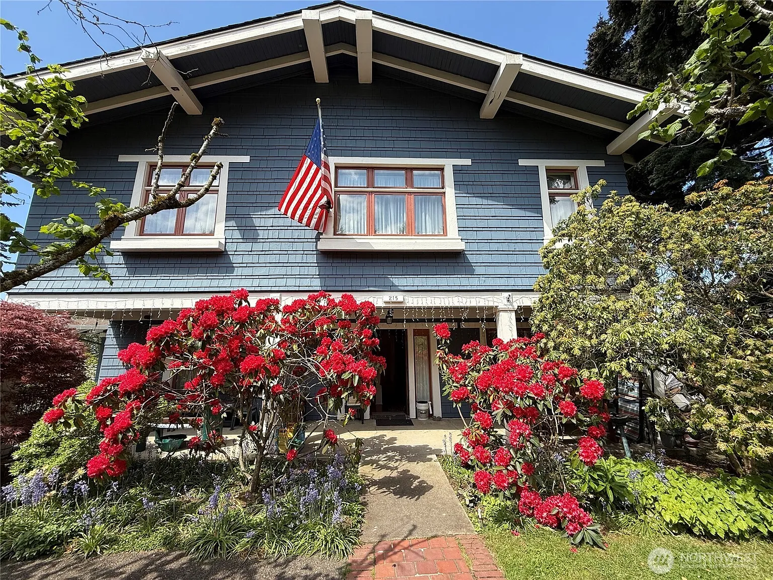 215 N Forest Street photo 1