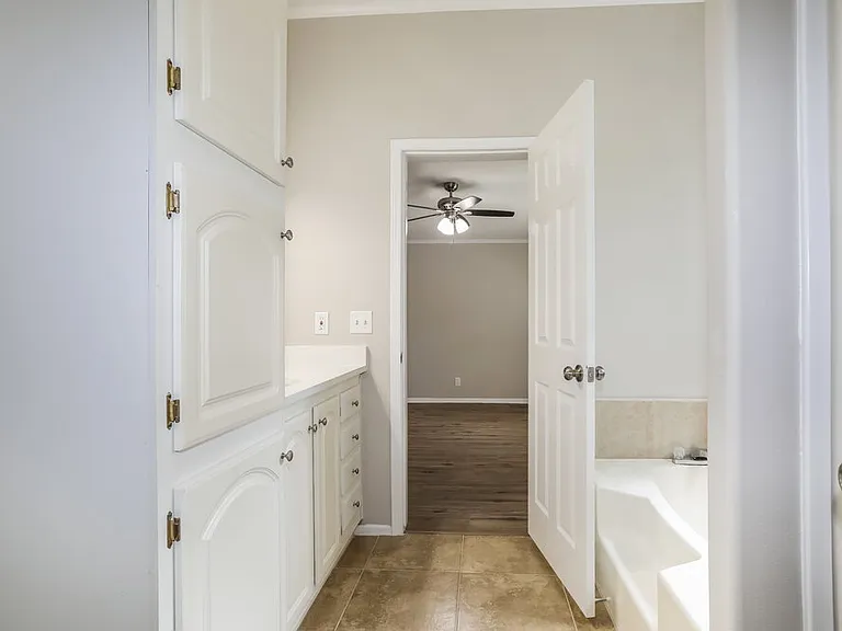 21039 Sweet Blossom Ln — Photo 11