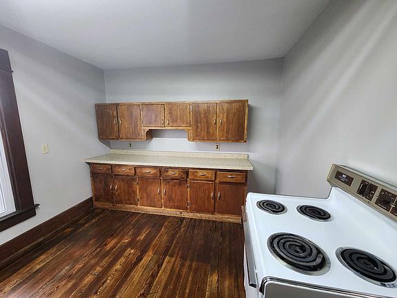 3rd image of 326-3265 N Main St #439844898
