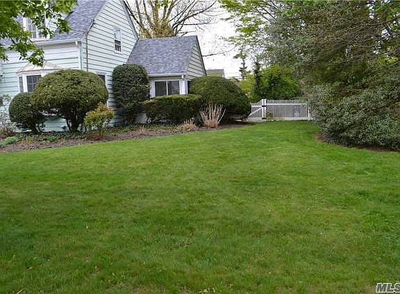 3rd image of 12 Coolidge Ave