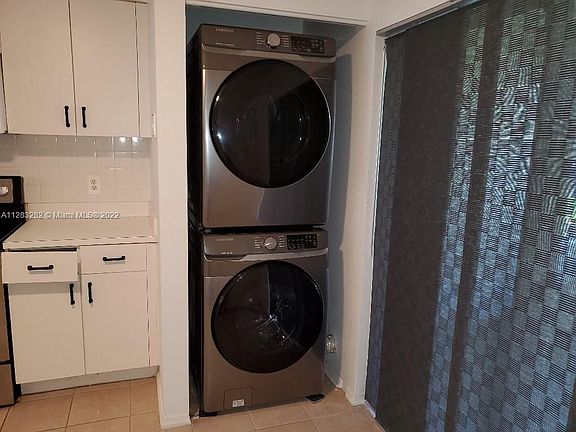 3rd image of 3 Whitehead Cir #9