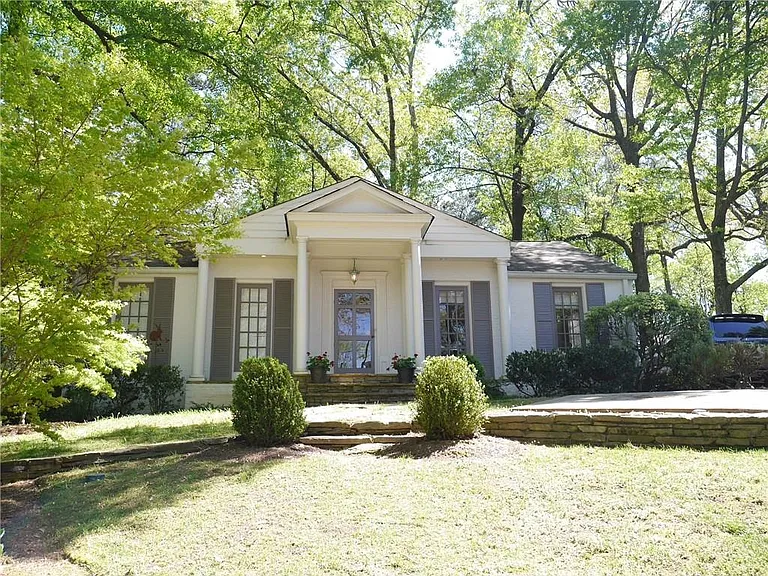 746 Forrest Trl NW — Photo 1