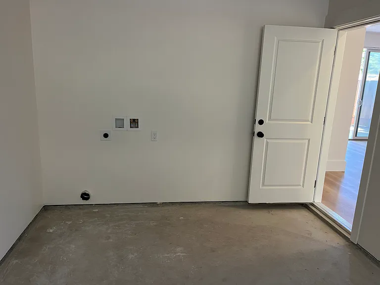 414 Grace Way — Photo 31