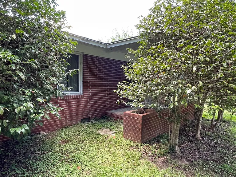 1096 State Highway 56 — Photo 10