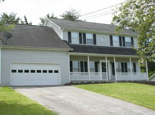 9104 Tall Timber Dr, Knoxville, TN 37931