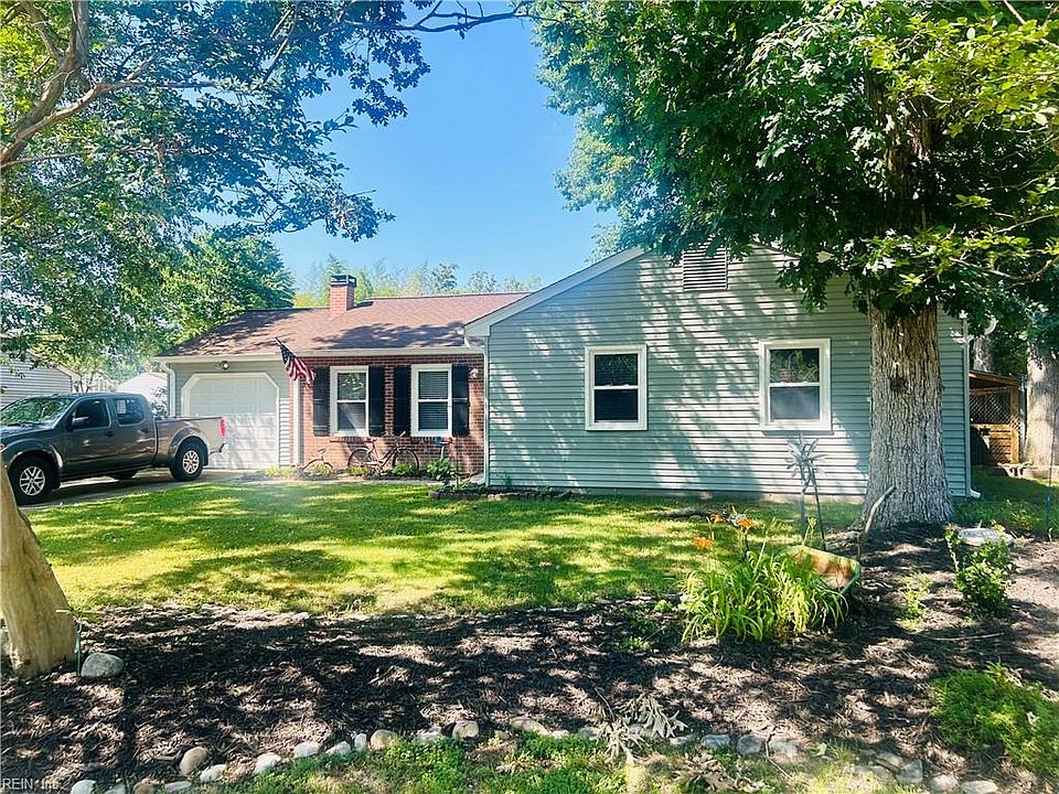 1st image of 106 Lambert Dr