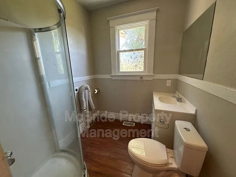 1110 Troupe St — Photo 9