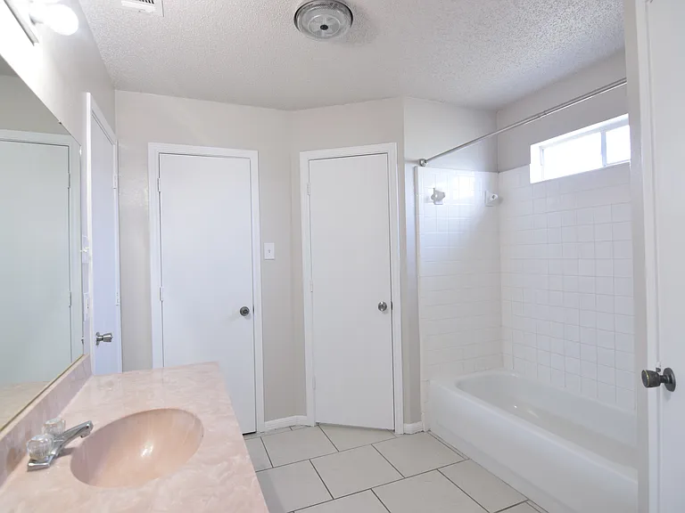 4100 Sand Dollar Dr — Photo 12