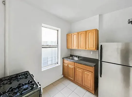 Rented by BRICK & GALO REALTY CORP | media 1