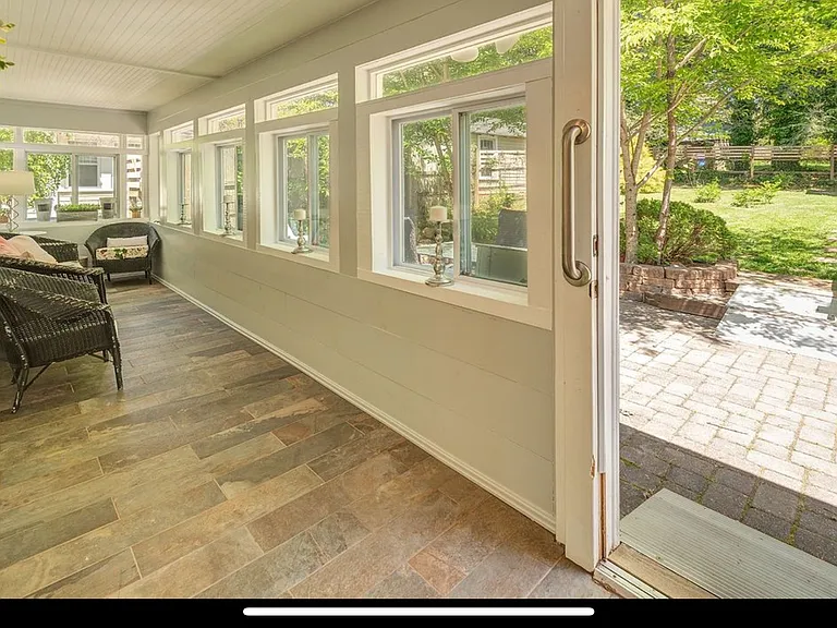 102 Middlemont Ave — Photo 4