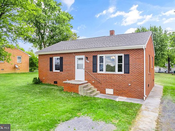 4th image of 294 Crim Dr