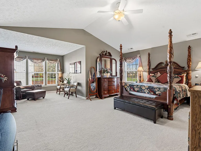 Forest Oaks Dr — Photo 39