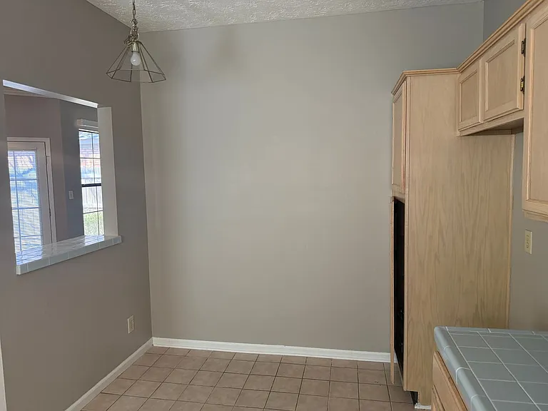 1944 Woodrun Dr — Photo 16