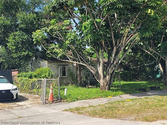 2nd image of 3048 NW 63rd St