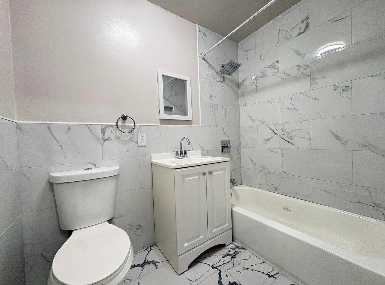 1 bed, 650 sqft, $1,725 — Photo 4