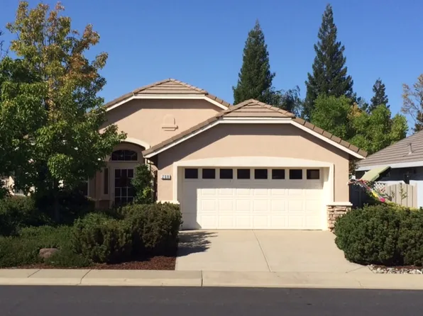 208 Saddlebag Ct, Roseville, CA 95747