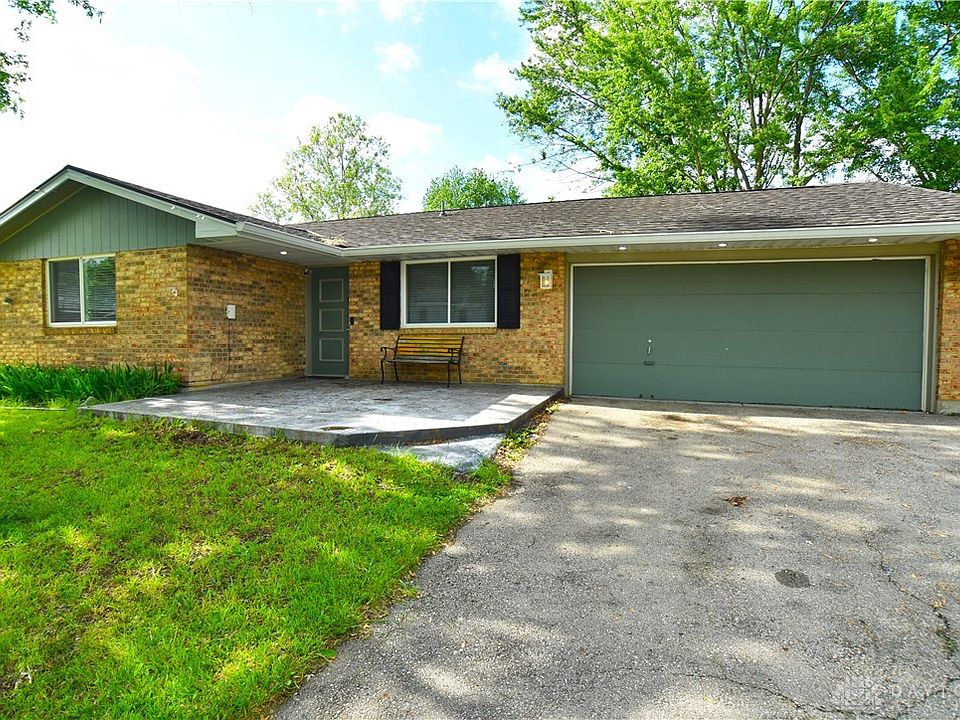 1st image of 4929 Arrowview Dr