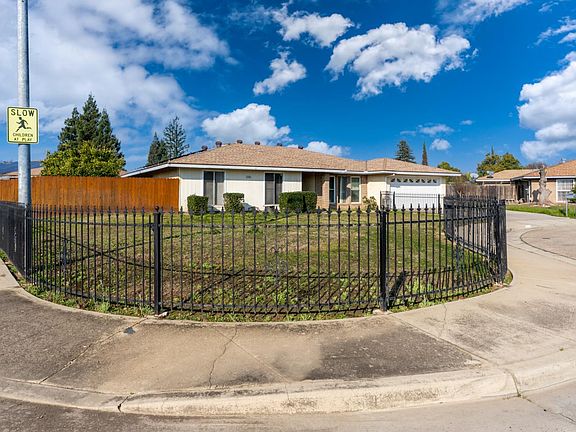 4th image of 2160 3rd St