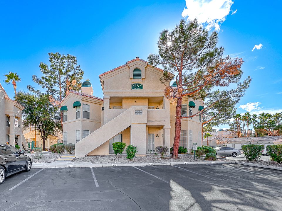 1st image of 2251 Wigwam Pkwy #1921-1
