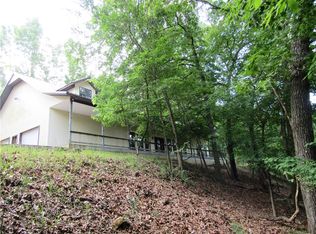 9942 E High Meadows Dr, Rogers, AR 72756