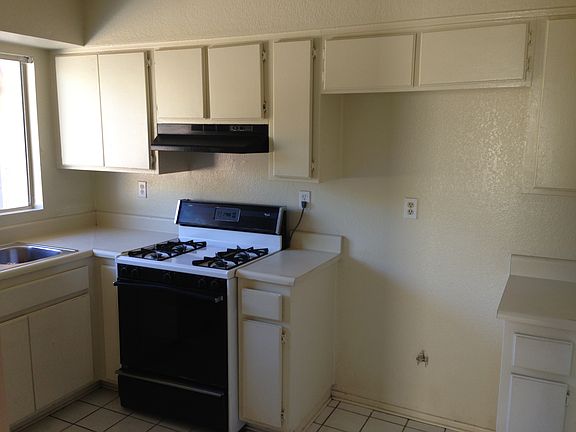 5th image of 24138 Fawn St
