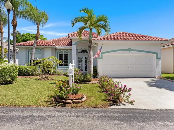 2915 SE 4th Pl, Homestead, FL 33033