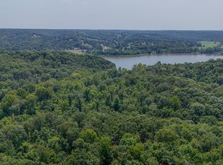 E 180th Rd, Wyandotte, OK 74370