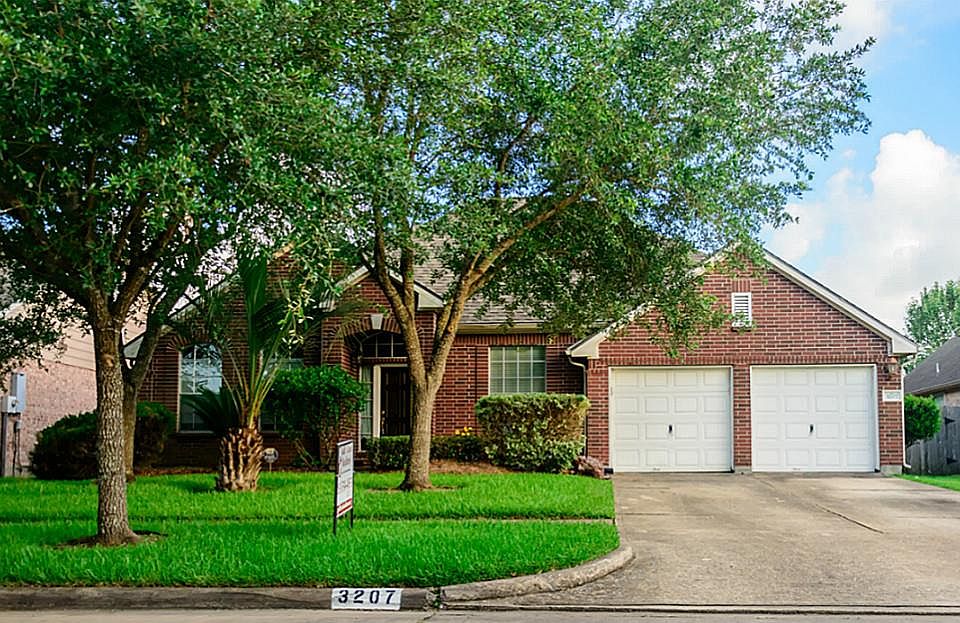1st image of 3207 Ivory Pointe Dr