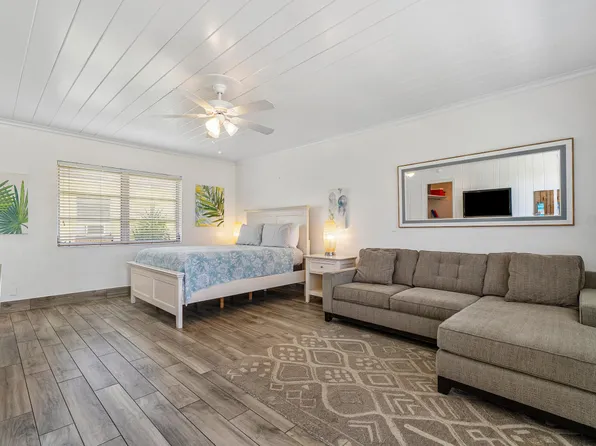 30 Andrews Ave #15-B, Delray Beach, FL 33483