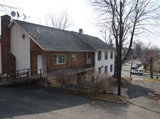 99 Osborne St #879990, Danbury, CT 06810