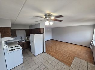 6929 Pershing Rd APT 3, Stickney, IL 60402