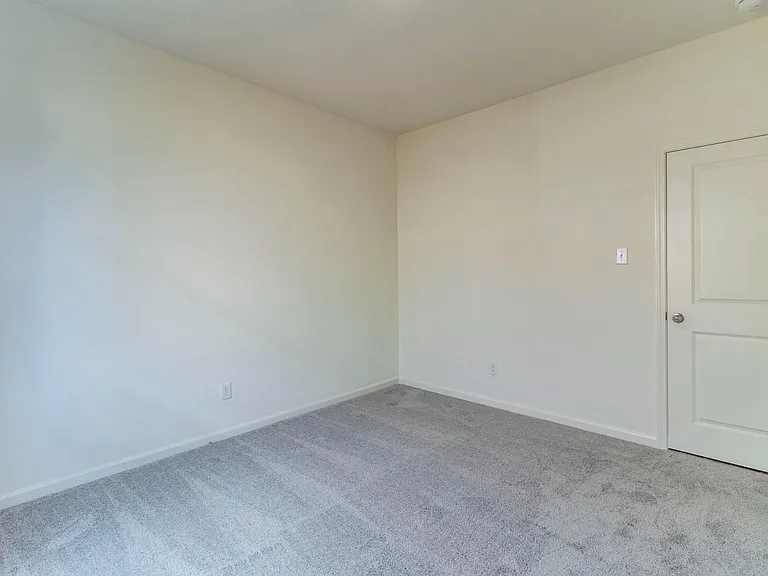 1862 McCree St — Photo 19