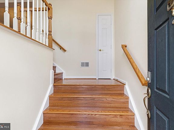 5th image of 13573 Cedar Run Ln