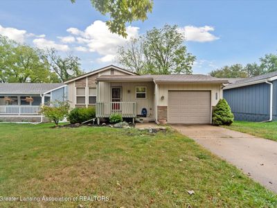 2727 Aurora Dr, Lansing, MI, 48910