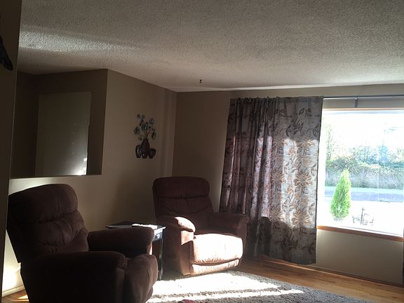 5th image of 13318 SE 294th Pl
