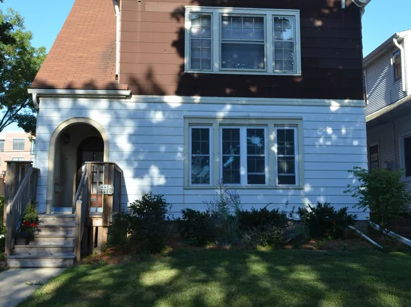 4480 N Bartlett Ave, Shorewood, WI 53211