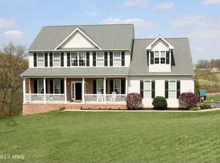 1226 Southview Dr, Westminster, MD 21157