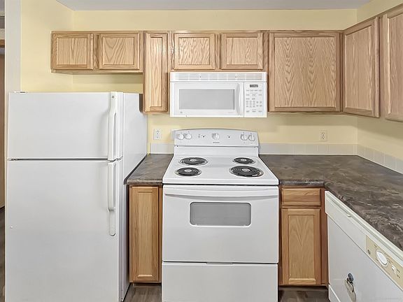 3rd image of 603 Mitchell St #L-5