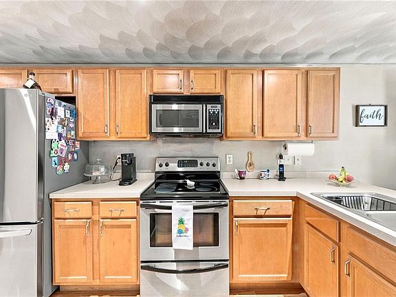 5th image of 450 Providence St Unit 31