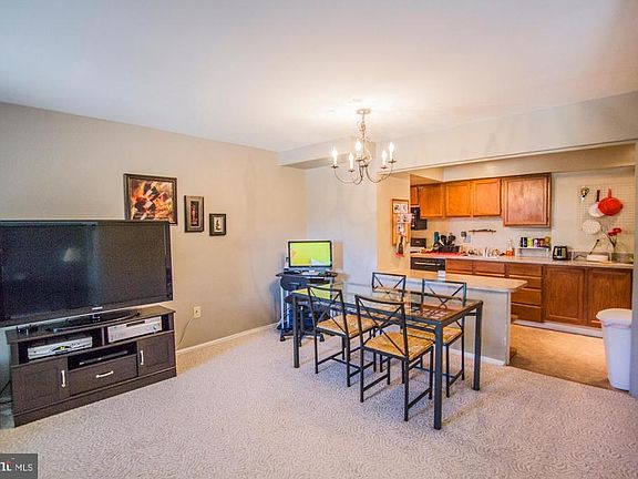 4th image of 2627 Wagon Dr #337