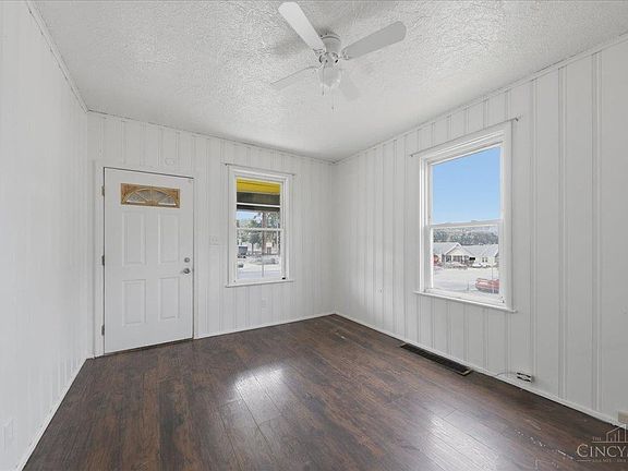 4th image of 6801 Fairpark Ave