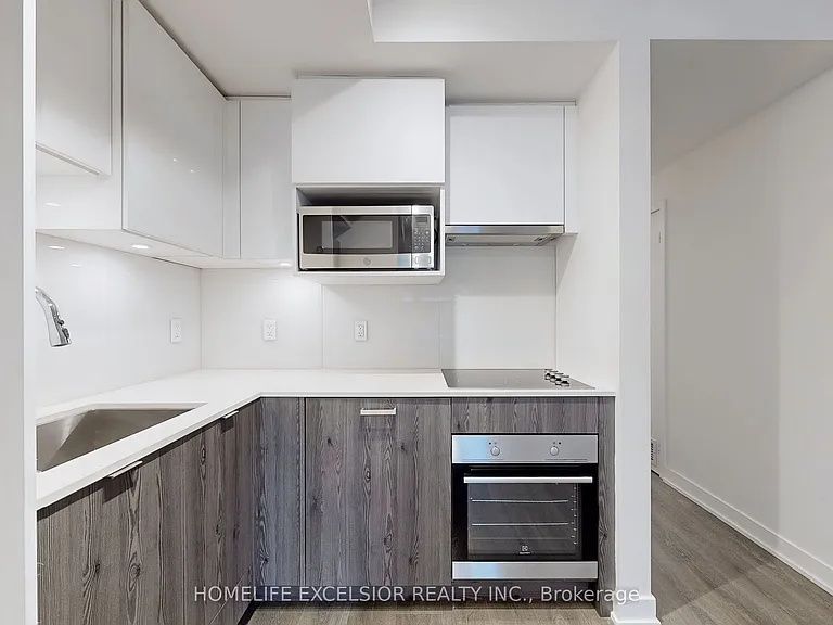 195 Redpath Ave #914 — Photo 17