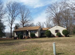 5538 Qualla Rd, Chesterfield, VA 23832