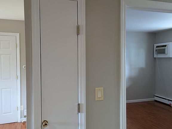 3rd image of 339 Smithtown Blvd #14