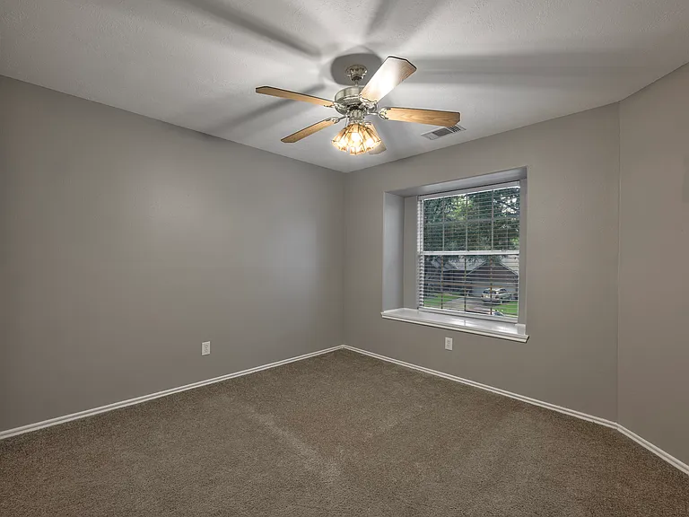 3361 Zubin Ln — Photo 22