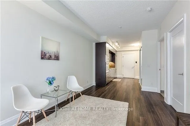 120 Harrison Garden Blvd #716 — Photo 7