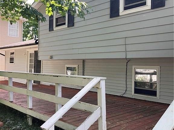 4th image of 5461 Granada Dr