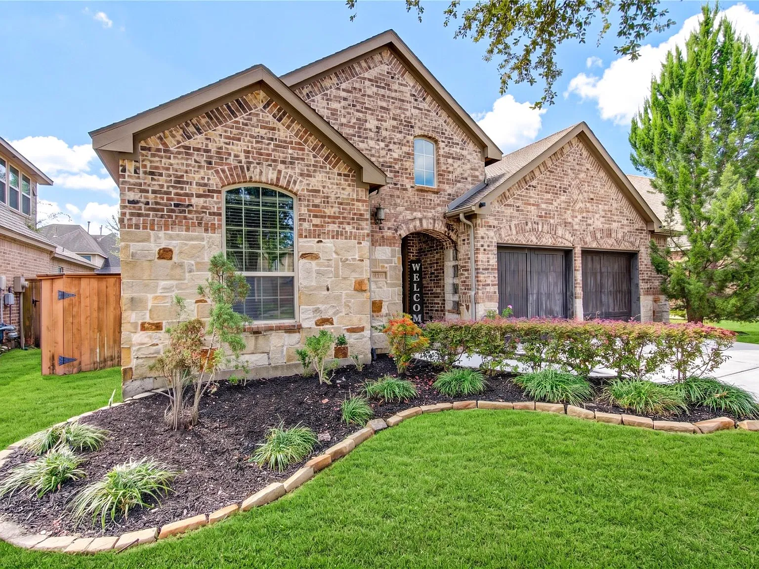 4 bed, 3.5 bath, 3022 sqft, $2,950 — Photo 1