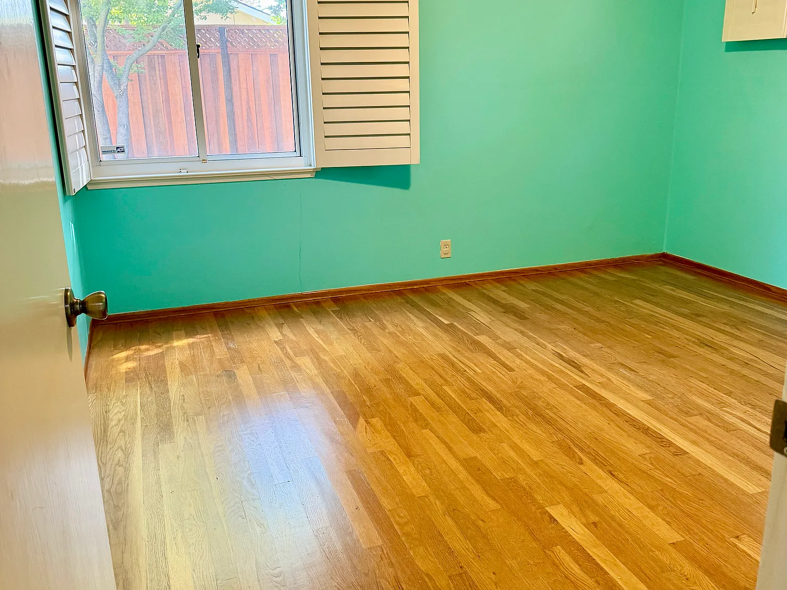 3 bed, 1690 sqft, $5,000 — Photo 3